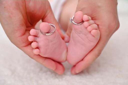 泸州孕妇肚子隐隐作痛